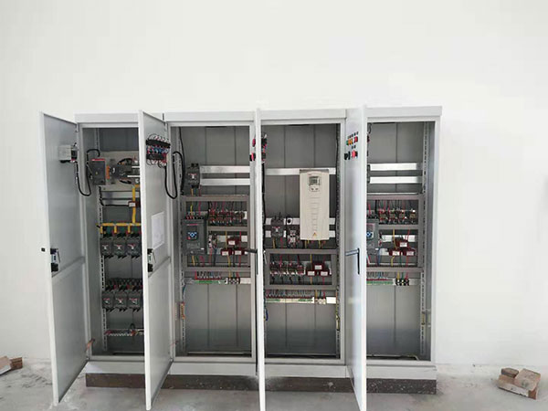 南(nán)京市高新區北(běi)部污水處理廠一(yī)期控制櫃案例